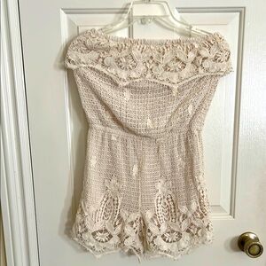 Rewind Cream Lace Women Shorts